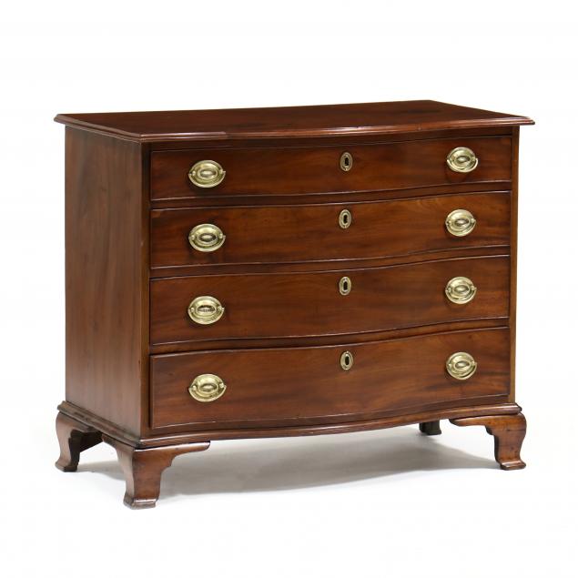 american-chippendale-mahogany-serpentine-front-chest-of-drawers