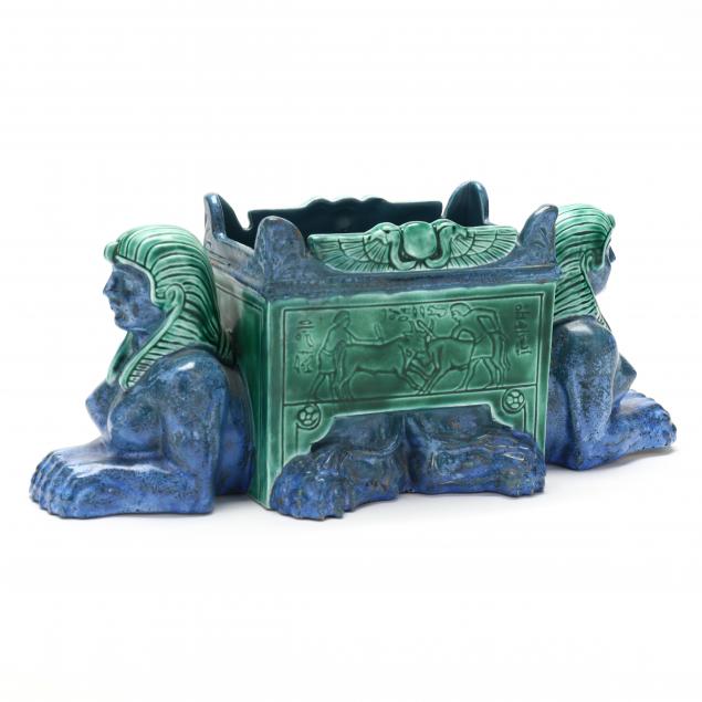 majolica-sphinx-jardinere