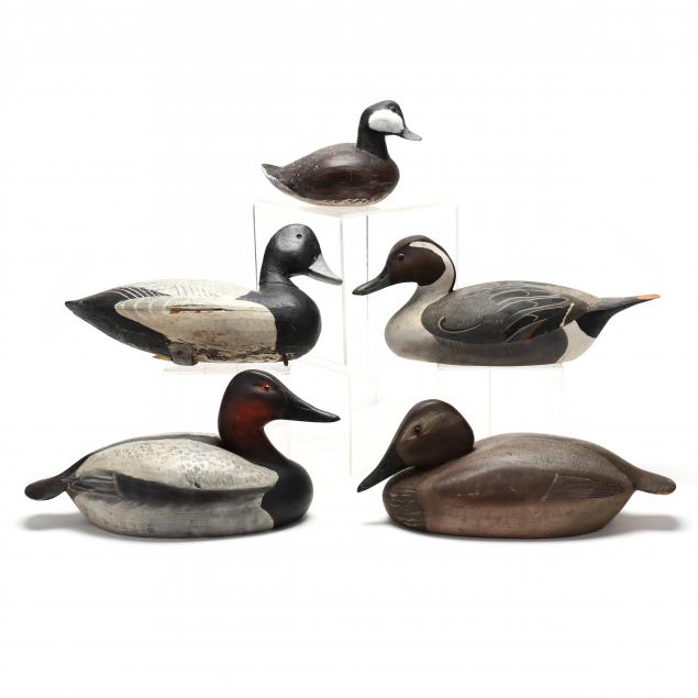 five-assorted-carved-and-painted-decoys