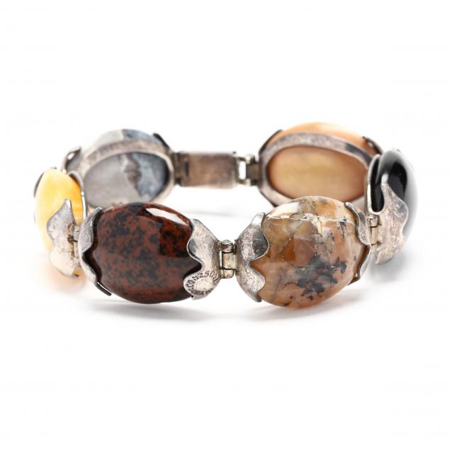 silver-and-agate-bracelet