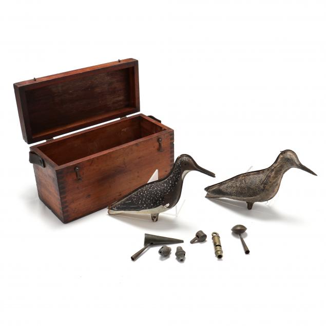 exceedingly-rare-six-shorebird-whistles-and-2-tinnie-shorebirds-in-an-early-field-box