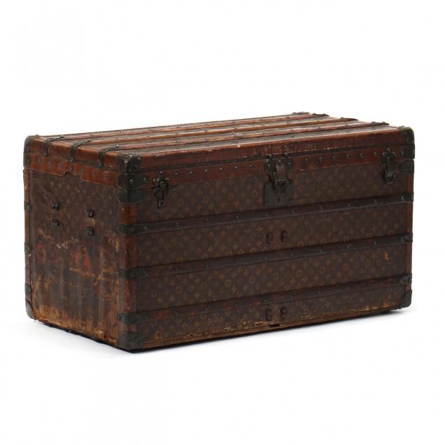 Sold at Auction: Vintage Louis Vuitton Wardrobe Steamer Trunk