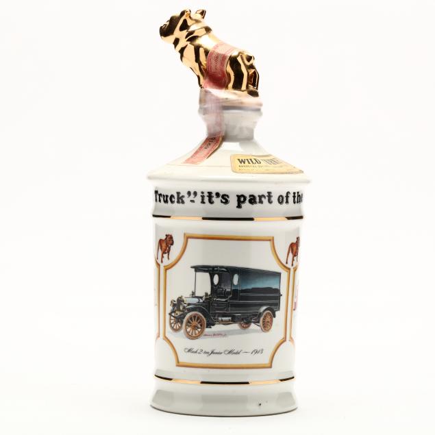 wild-turkey-bourbon-whiskey-in-75th-anniversary-mack-truck-porcelain-decanter