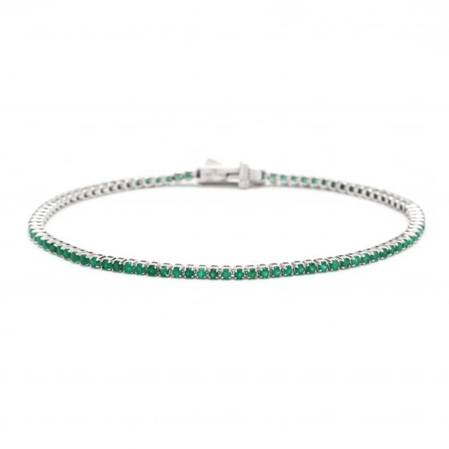 white-gold-and-emerald-line-bracelet