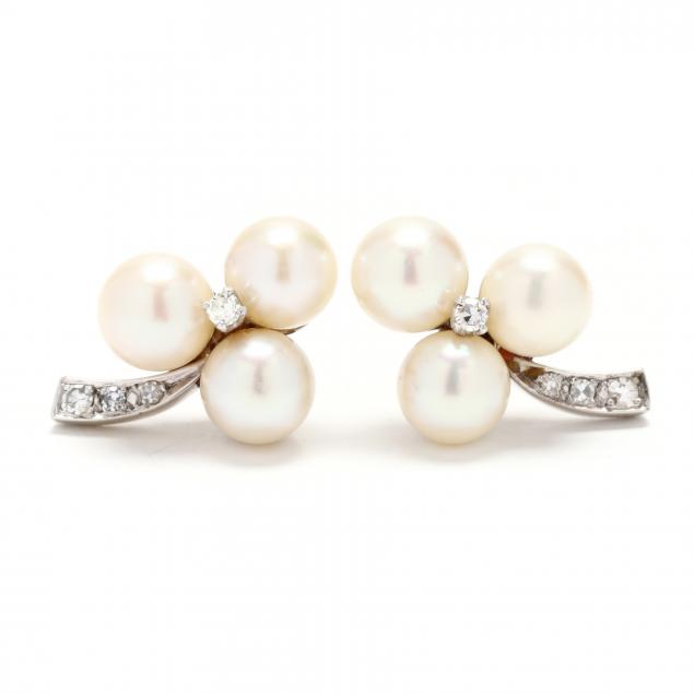 white-gold-pearl-and-diamond-shamrock-motif-earrings