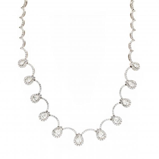 white-gold-and-diamond-necklace-luca