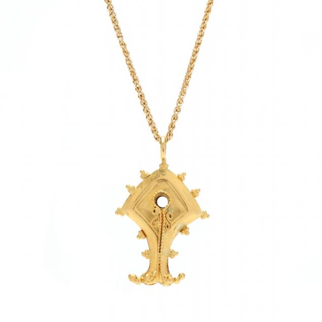 high-karat-gold-pendant-with-chain