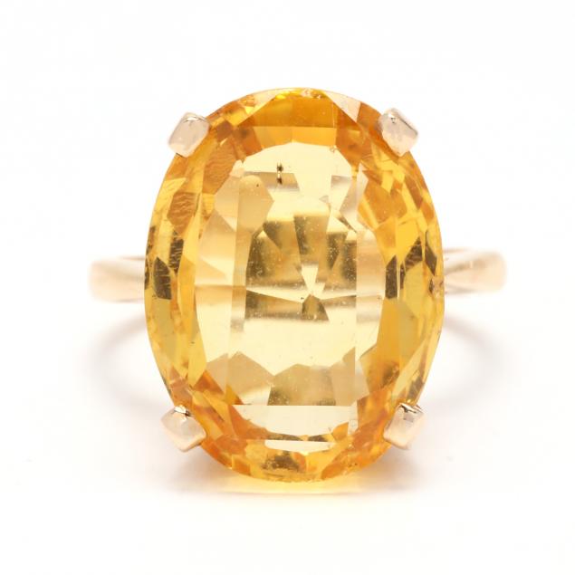 gold-and-yellow-sapphire-ring