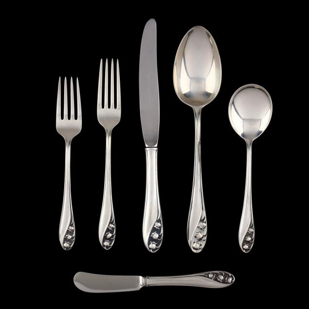 gorham-i-lily-of-the-valley-i-sterling-silver-flatware-service