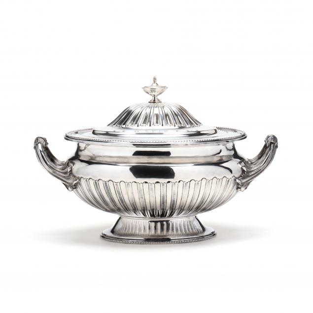 a-victorian-sheffield-silverplate-lidded-tureen