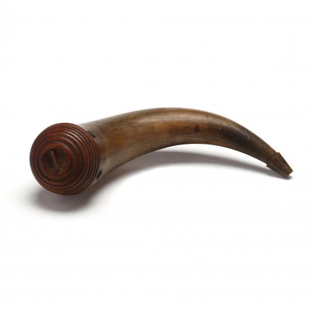 early-piedmont-north-carolina-powder-horn-with-beehive-plug