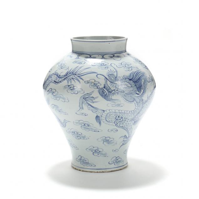 a-large-korean-porcelain-dragon-jar