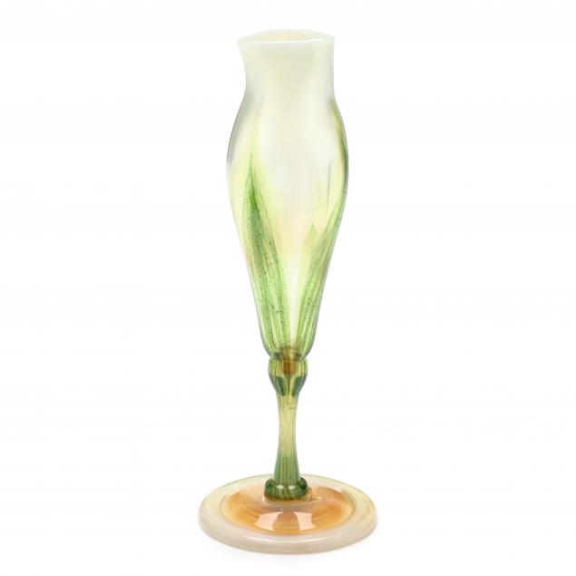 l-c-tiffany-favrile-pulled-leaf-glass-bud-vase