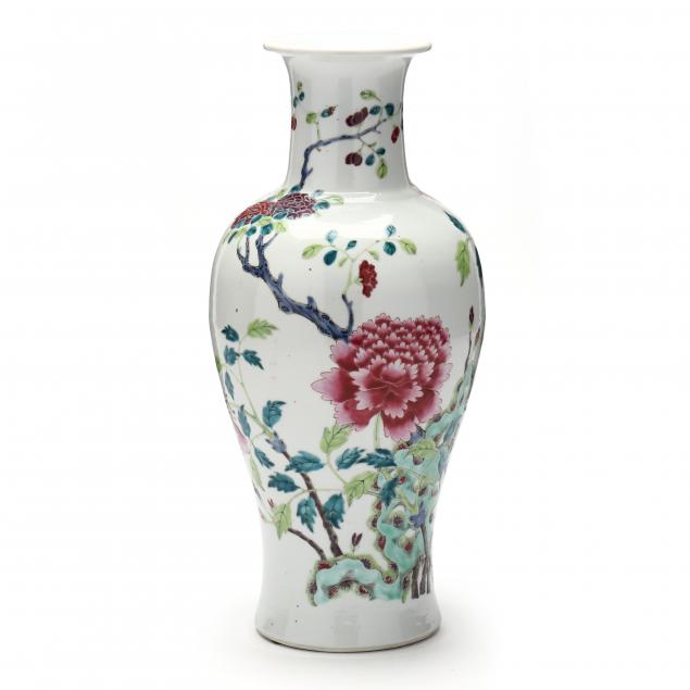 a-chinese-porcelain-famille-rose-peony-vase