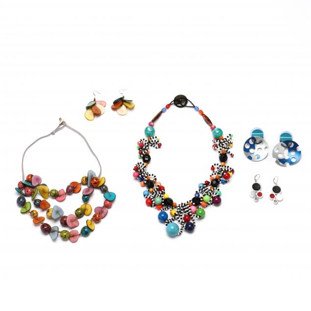 contemporary-studio-craft-jewelry-grouping