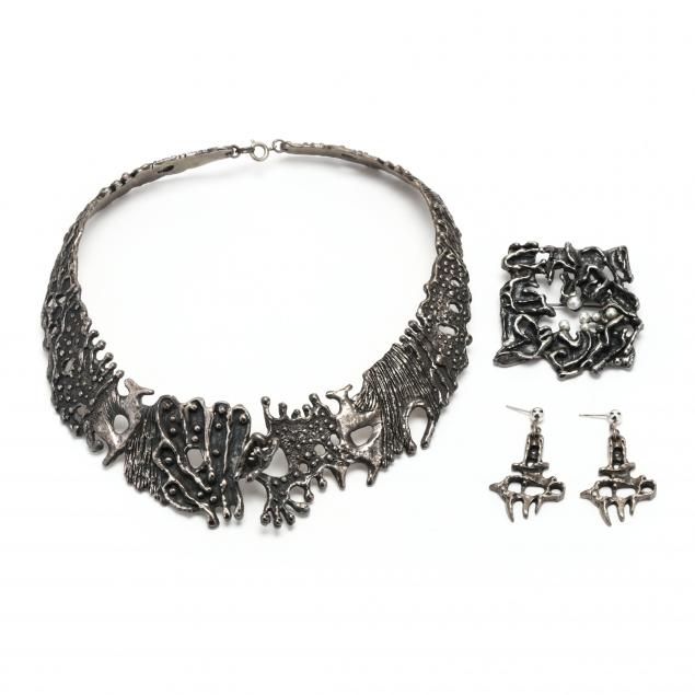 sculptural-necklace-brooch-and-earrings