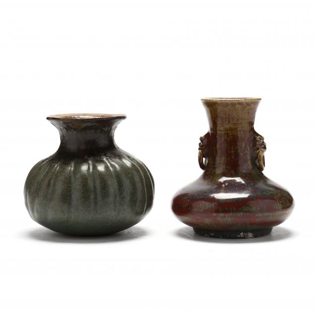 two-asian-style-vases