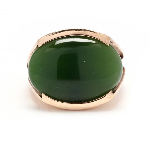 gold-and-nephrite-ring