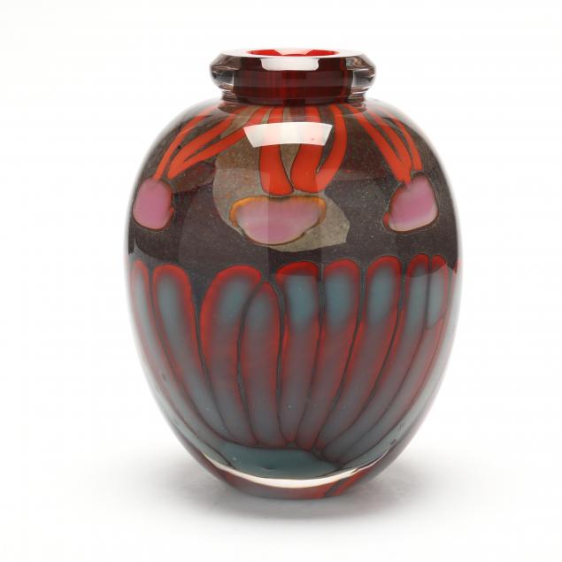 steven-main-art-glass-vessel