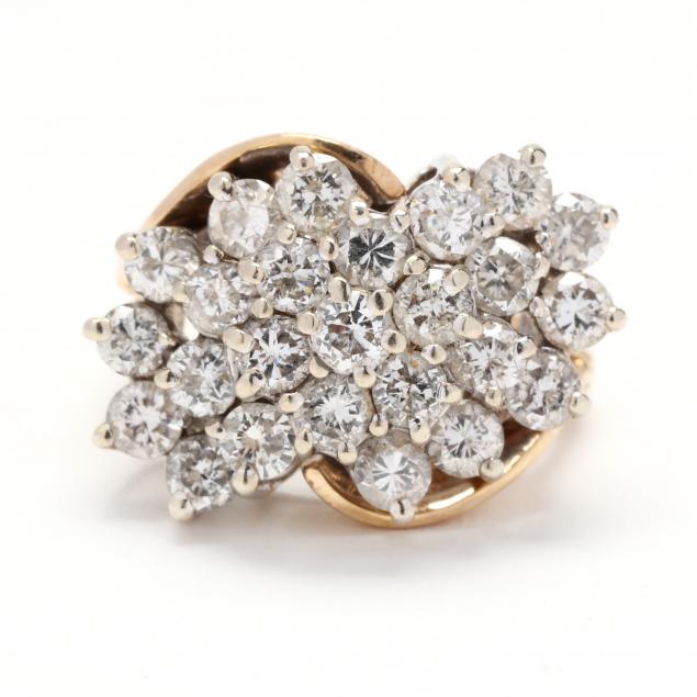 gold-and-diamond-cluster-ring