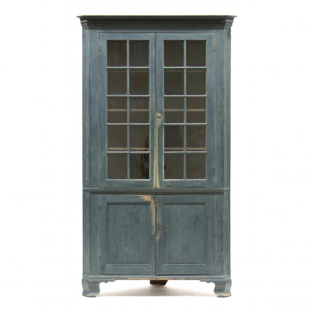 southern-painted-chippendale-corner-cupboard