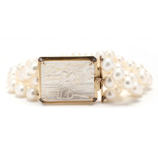 triple-strand-pearl-bracelet-with-gold-and-mother-of-pearl-clasp