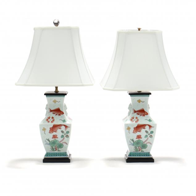 pair-of-decorative-chinese-export-style-porcelain-table-lamps
