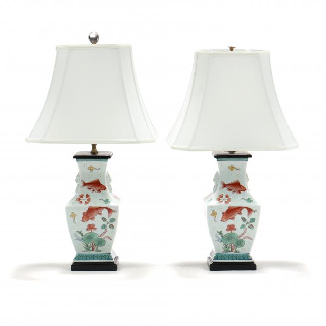 pair-of-decorative-chinese-export-style-porcelain-table-lamps