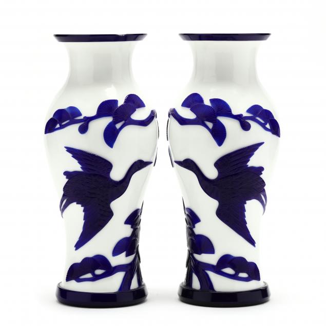 a-pair-of-chinese-peking-glass-vases