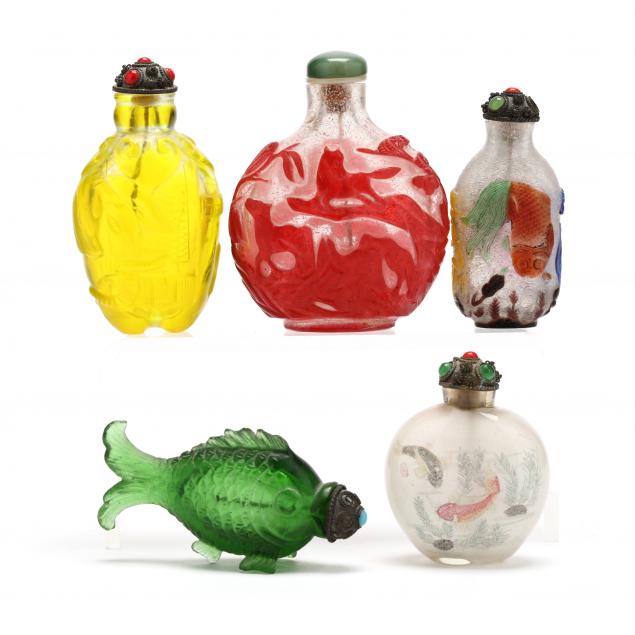 a-group-of-five-chinese-snuff-bottles