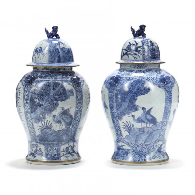 maitland-smith-large-pair-of-chinese-export-style-lidded-jars