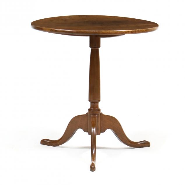 southern-queen-anne-walnut-tea-table