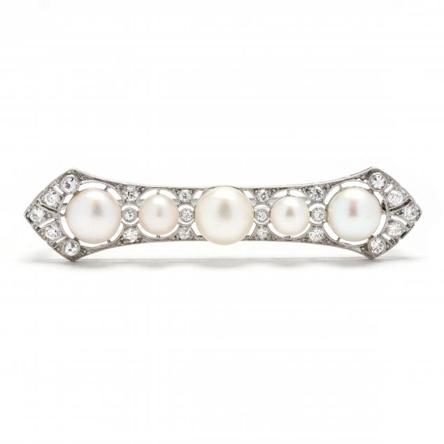 antique-platinum-natural-pearl-and-diamond-brooch