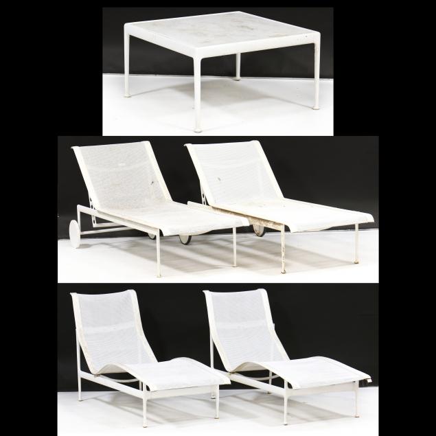 richard-schultz-four-chaise-lounges-and-low-table