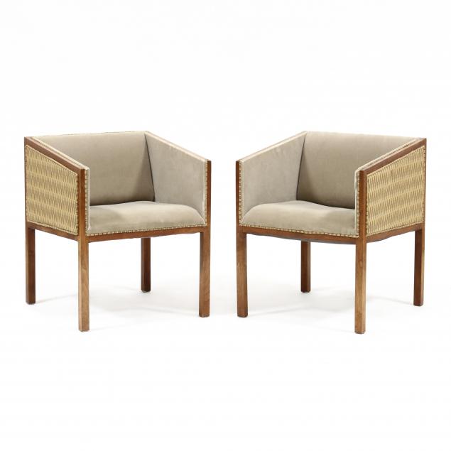 pair-of-mid-century-club-chairs