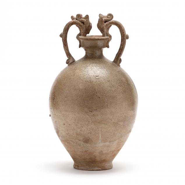a-chinese-amphora-with-dragon-head-handles