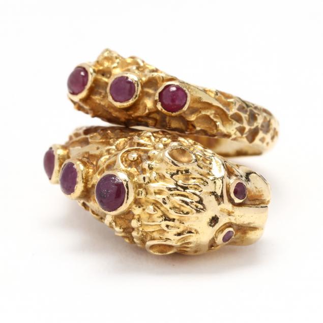 gold-and-gem-set-lion-ring