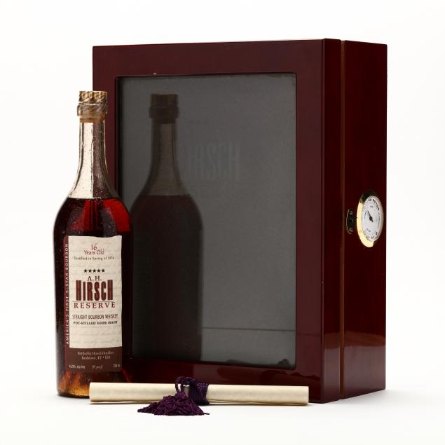 a-h-hirsch-whiskey-in-presentation-humidor