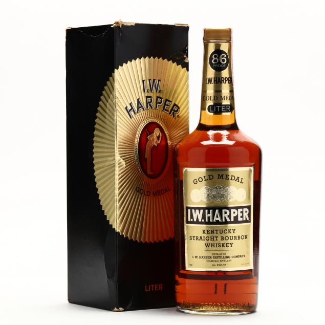 i-w-harper-bourbon-whiskey