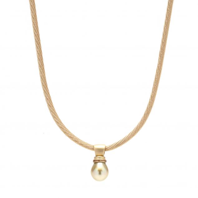 gold-necklace-with-golden-pearl