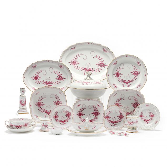 meissen-i-indian-purple-flowers-i-china-dinner-service