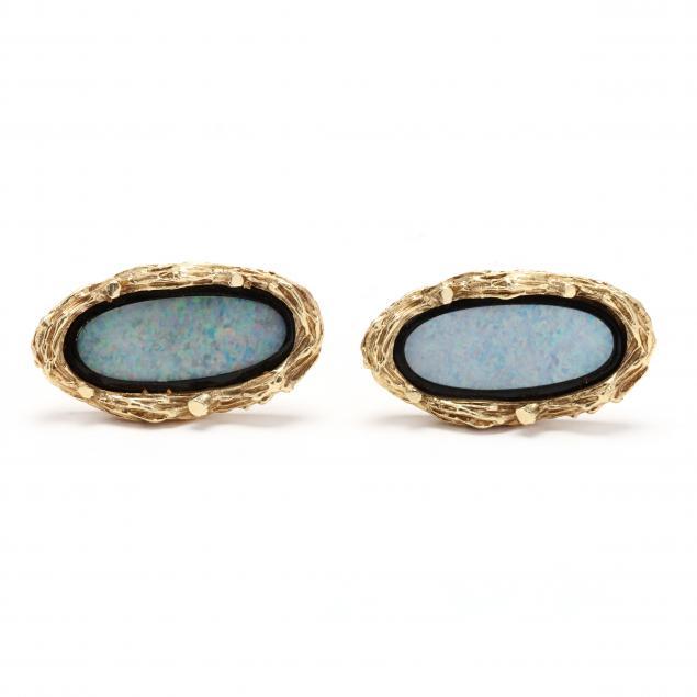 gold-and-opal-doublet-cufflinks