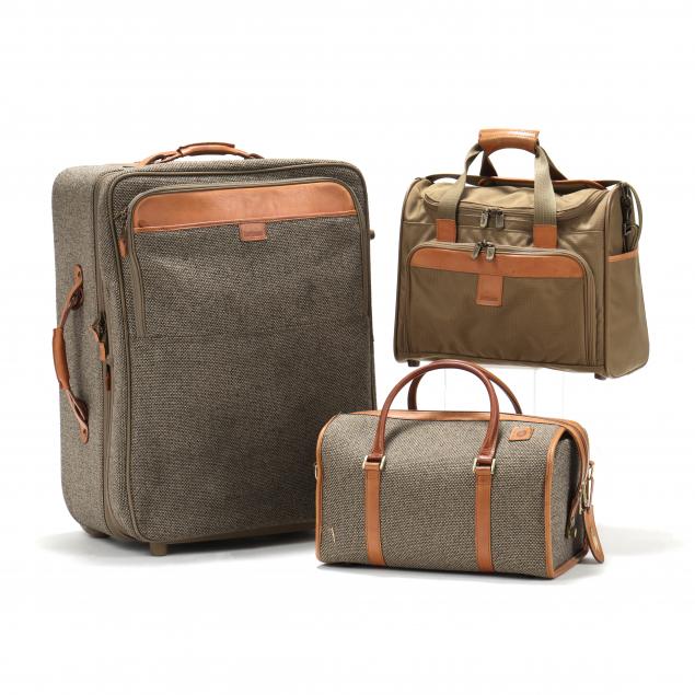 three-pieces-of-hartmann-luggage