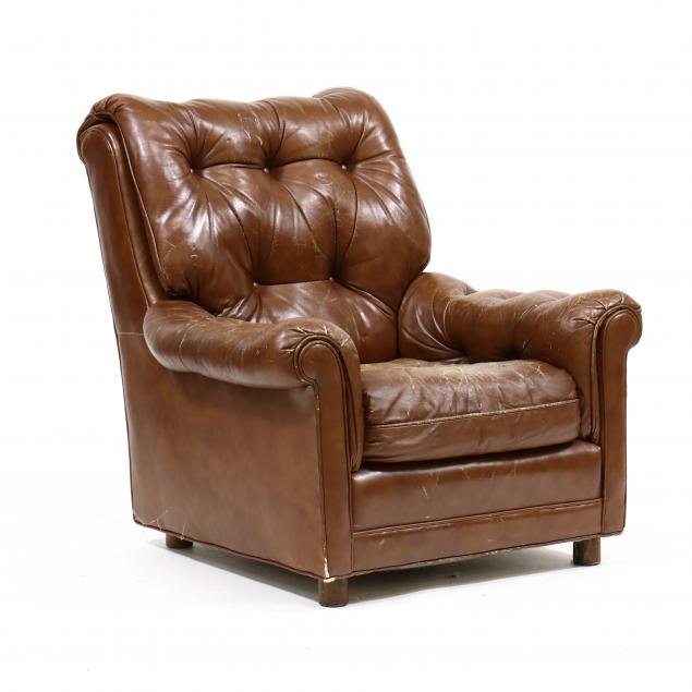 classic-leather-vintage-leather-club-chair