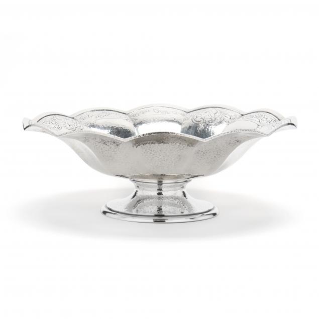 gorham-sterling-silver-hammered-footed-center-bowl