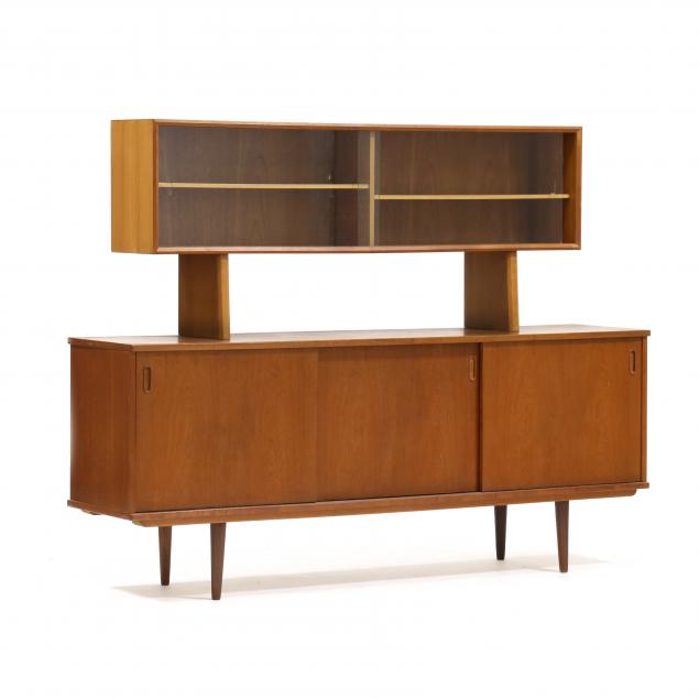 dyrlund-danish-modern-teak-sideboard-with-hutch