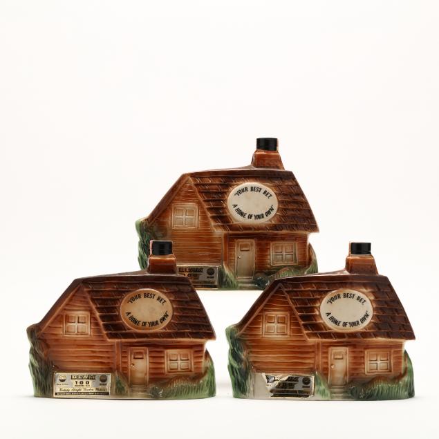beam-bourbon-whiskey-in-home-builders-convention-decanters