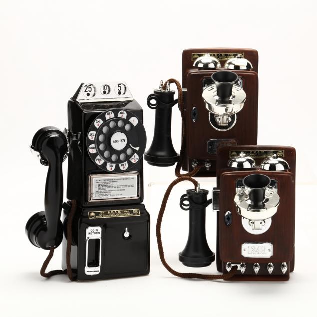 beam-bourbon-whiskey-in-antique-phone-decanters