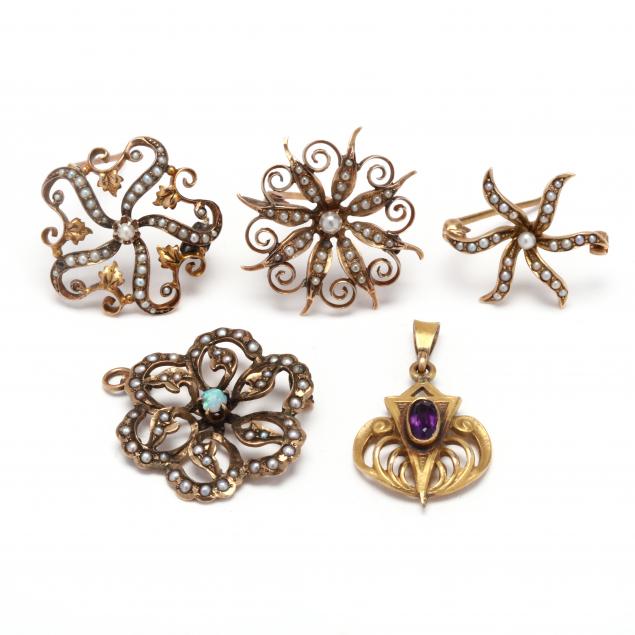 group-of-vintage-gold-and-gem-set-jewelry-items