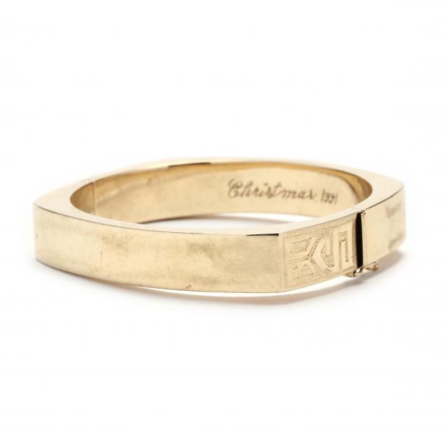 square-gold-bangle